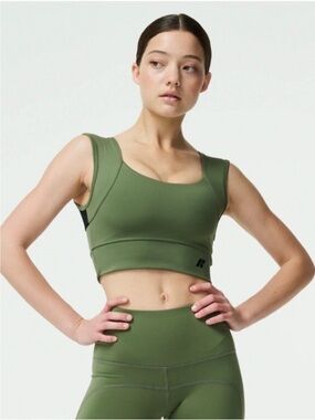 Forme Power Bra in Olive Green, Size Small Women’s